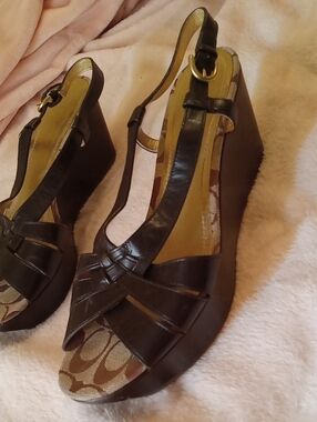 Vintage COACH Mollie Leather Signature Canvas Platform Wedge Sandals Size 9B